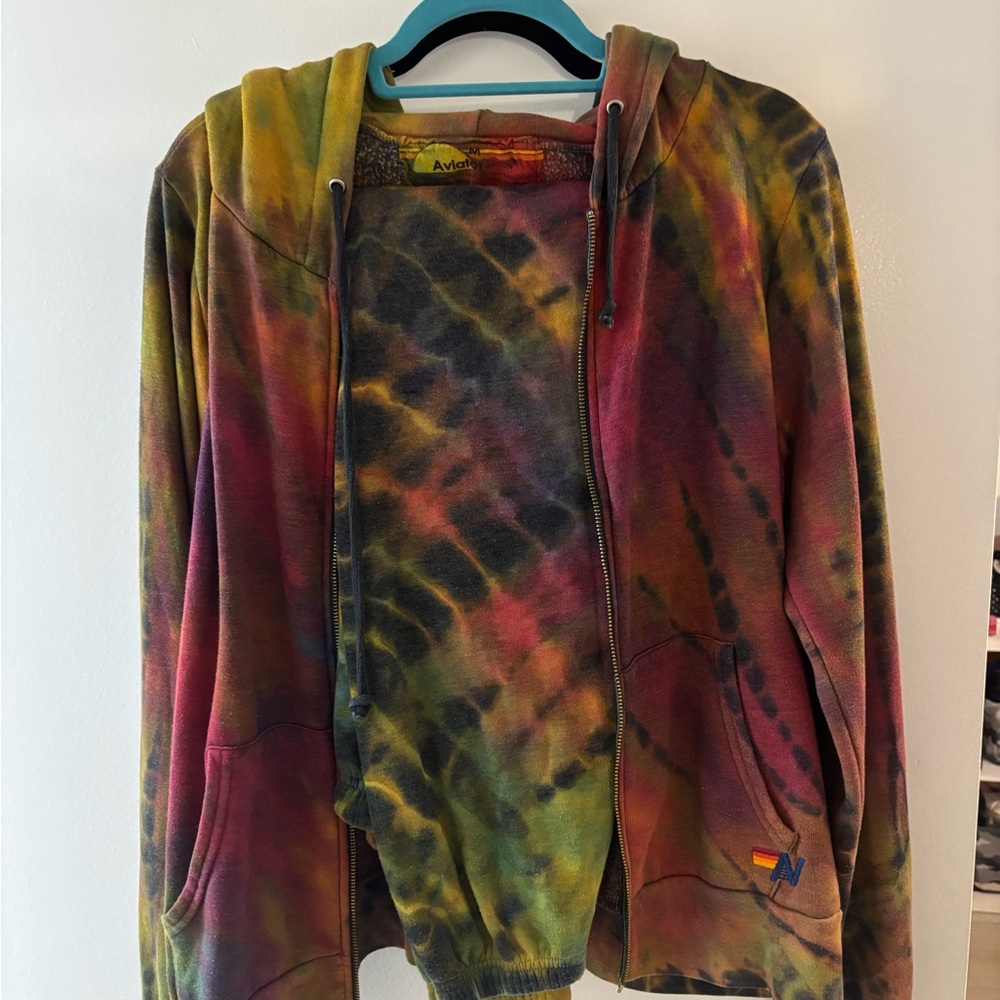 Aviator nation Multicolor Tie-Dye Hoodie (M) and sweatpants (L) set